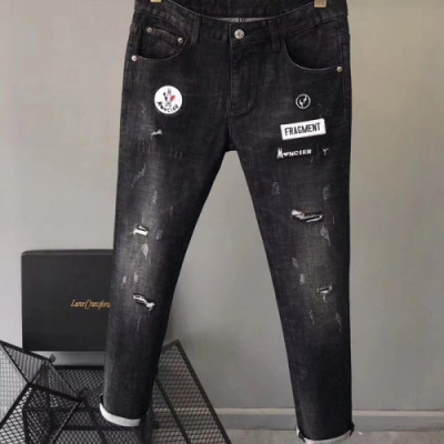 Moncler 2018 Mens Patch Logo Denim Pants - 몽클레어 남성 신상 패치 로고 데님 팬츠 Moc0225x.Size28 - 36).블랙