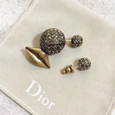 Dior Rose Gold Earring - 디올 여성용 18k도금 로즈 골드 귀걸이