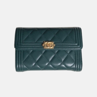 Chanel 2018 LeBoy Lambskin wallet A80285- 샤넬 램스킨 중지갑 보이 엔틱은장 Cnl0029x.Size15cm.그린