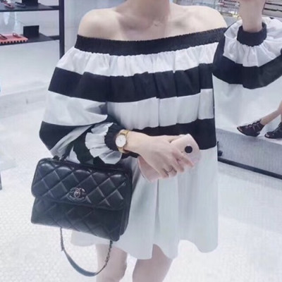 Chanel Women Chain Tote Shoulder Bag,25CM - 샤넬 여성용 체인 토트 숄더백  CHAB0205,25CM,블랙(실버)