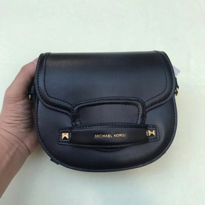 Michael Kors 2019 Leather Saddle Shoulder Bag, 17.5CM - 마이클 코어스 2019 레더 새들 숄더백,MKB0098, 17.5CM,블랙