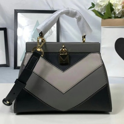 Michael Kors Leather Gramercy Frame Tote Shoulder Bag,22CM - 마이클 코어스 레더 그래머시 프레임 토트 숄더백 ,MKB0108, 22CM,블랙