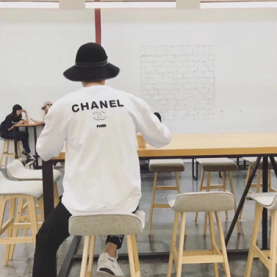 Chanel 2018 Mens Cotton Round Tshirts - 샤넬 남성 코튼 맨투맨(기모)Cnl0054x.3컬러(블랙/화이트/그레이)Size(S - 2XL)