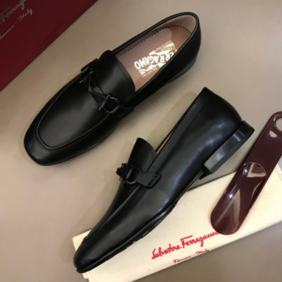 Ferragamo 2018 Mens U-tip Leather Loafer - 페레가모 남성 유팁 레더 로퍼 Fer0075x.Size(240 - 265)블랙