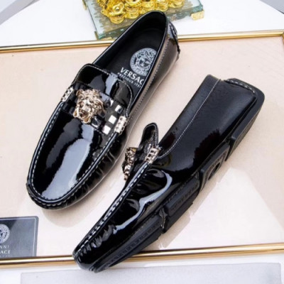Versace 2018 Leather Black Loafer - 베르사체 메두사 장식 유광 로퍼 블랙 Ver0096x.Size(240 - 285)