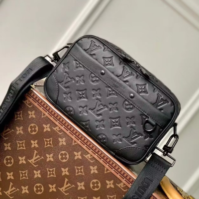 Louis Vuitton Clutch Cross Bag,24cm - 루이비통 크로스백  M44458,LOUB0552 ,24cm,블랙