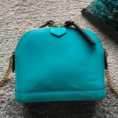 Louis Vuitton Vernis Alma Mini Chain Shoulder Bag,21cm - 루이비통 베르니 알마 미니 여성용 체인 토트 숄더백,M52750 ,LOUB0734 ,21cm,블루