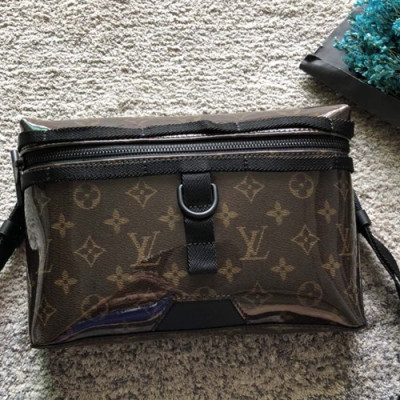 Louis Vuitton 2018 Monogram Messenger Shoulder Bag,29.5cm - 루이비통 2018 모노그램 메신저 남성용 숄더백 M43889 ,LOUB0751 ,29.5cm,브라운