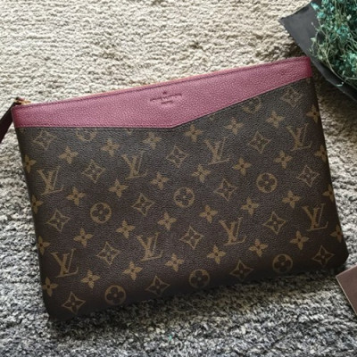 Louis Vuitton Daily Pouch MonogramClutch Bag,29.5cm- 루이비통 데일리 파우치 모노그램 클러치백,M62048,LOUB0854,29.5cm,브라운+다크와인