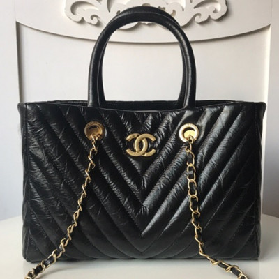 Chanel Leather Tote Shoulder Bag ,30CM - 샤넬 레더 여성용 토트 숄더백  CHAB0568,30CM,블랙