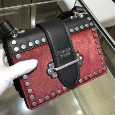 Prada Cahier Leather Shoulder Bag,20cm - 프라다 카이에 레더 여성용 숄더백 ,1BD045-28,20cm,레드