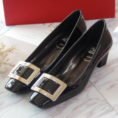 Roger Vivier 2019 Ladies Belle Patent-leather Court Shoes- 로저비비에 여성 벨르 비비에 페이턴트 레더 코트 슈즈 Rog0031x.Size(225 - 250).블랙