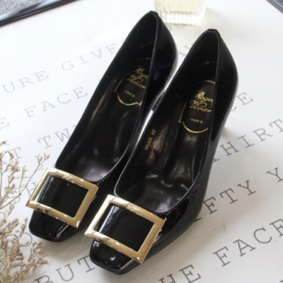 Roger Vivier 2019 Ladies Belle Patent-leather Court Shoes- 로저비비에 여성 벨르 비비에 페이턴트 레더 코트 슈즈 Rog0036x.Size(225 - 250).블랙