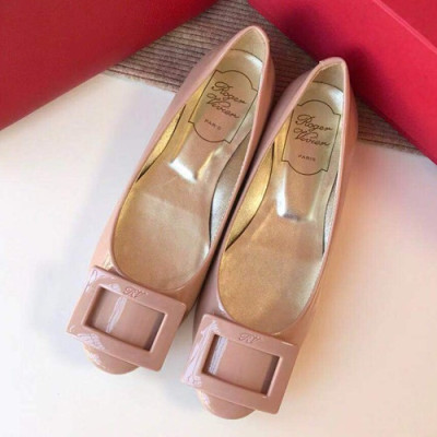 Roger Vivier 2019 Ladies Belle Patent-Leather Flat Shoes - 로저비비에 여성 벨르 페이던트 레더 플랫 슈즈 Rog0047x.Size(220 - 250).연핑크