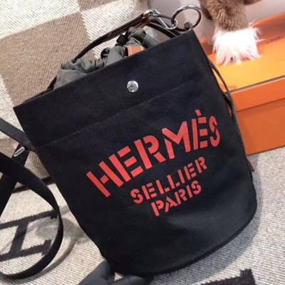 Hermes Canvas Sac De Pansage Tote Shoulder Bucket Bag  - 에르메스 캔버스 삭 드 팬세지 여성용 토트 숄더 버킷백 HERB0615,블랙