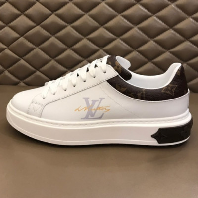 Louis Vuitton 2019 Mens MonogramInitial Logo Sneakers - 루이비통 신상 남성 모노그램 이니셜 로고 스니커즈 Lou0810x.Size(240 - 270).화이트