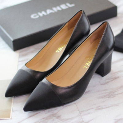 Chanel 2018 Ladies Classic CC Steel Logo Middle Heels - 샤넬 여성 클랙식 CC 스틸 로고 미드힐 Cnl0287x.Size(225 - 250).블랙
