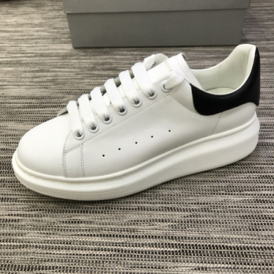 Alexander McQueen 2018 Mm/Wm Oversol Sneakers -알렉산더맥퀸 오버솔 스니커즈 Qeen0051x.Size(225 - 240).블랙