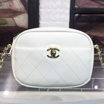 Chanel Chain Leather Camera Bag, 19CM - 샤넬 체인 레더 카메라백,CHAB0591,19CM,화이트