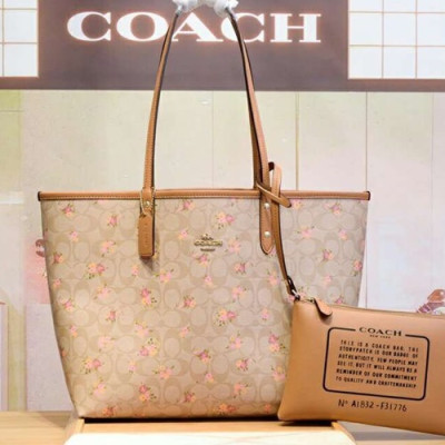 Coach Riversible Tote Shoulder Shopper Bag,32cm - 코치 리버서블 토트 숄더 쇼퍼백 COAB0221,32cm,라이트카멜