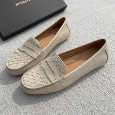 Bottega Veneta 2019 Womens Penny Driving Leather Loafer - 보테가베네타 페니 드라이빙 레더 로퍼  Bot0059x.Size(225 - 245).아이보리