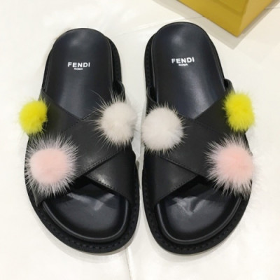 Fendi 2019 Mm/Wm Per Leather Slipper - 펜디 남자 퍼 레더 슬리퍼 Fen0196x.Size(225- 270).블랙