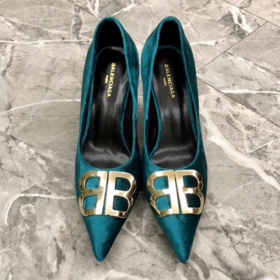 Balenciaga 2019 Womens Metal Logo Velet Pumps - 발렌시아가 여성 메탈 로고 벨벳 펌프스 Bal0165x.Size(220 - 245).그린