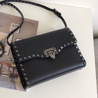 Valentino 2019 Leather Rockstud Shoudler Bag,22.5CM - 발렌티노 2019 레더 락스터드 숄더백,0181 - VTB0056,22.5CM,블랙