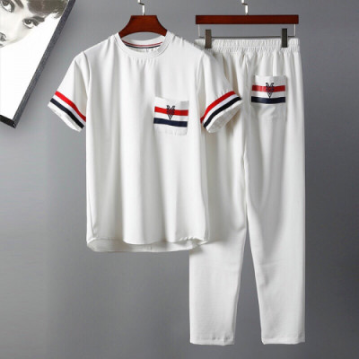 Moncler 2019 Mens Casual Logo Short Sleeved Trianing Clothes - 몽클레어 남성 신상 캐쥬얼 로고 반팔 트레이닝복 Moc0477x.Size(s -3xl).2컬러(블랙/화이트)