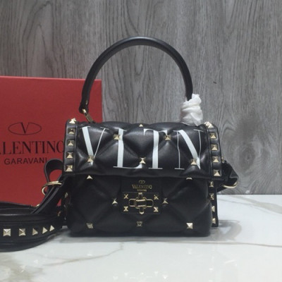 Valentino 2019 Leather Rockstud Spike Tote Shoudler Bag,25CM - 발렌티노 2019 레더 락스터드 스파이크 토트 숄더백,0033-VTB0109,25CM,블랙