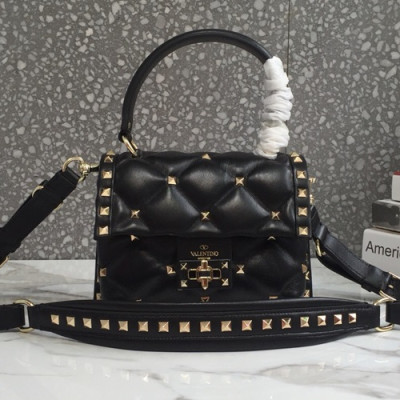 Valentino 2019 Leather Rockstud Spike Tote Shoudler Bag,25CM - 발렌티노 2019 레더 락스터드 스파이크 토트 숄더백,0033-VTB0117,25CM,블랙