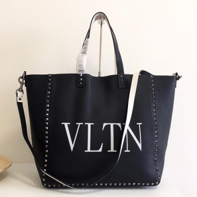 Valentino 2019 Leather Reversible Tote Shoulder Shopper Bag,36CM - 발렌티노 2019 레더 리버시블 토트 숄더 쇼퍼백,VTB0148,36CM,블랙+화이트