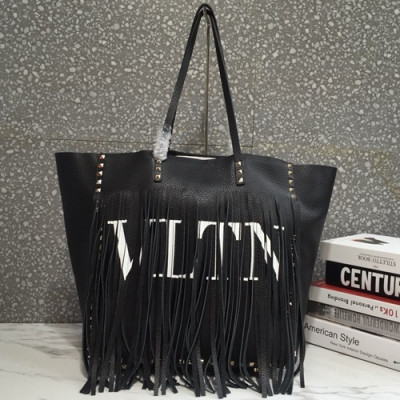 Valentino 2019 Leather Ruckstud Tassel Tote Shoulder Shopper Bag,33CM - 발렌티노 2019 레더 락스터드 태슬 토트 숄더 쇼퍼백,VTB0182,33CM,블랙