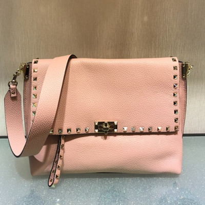 Valentino 2019 Leather Rockstud Shoudler Bag,28CM - 발렌티노 2019 레더 락스터드 숄더백,VTB0198,28CM,핑크