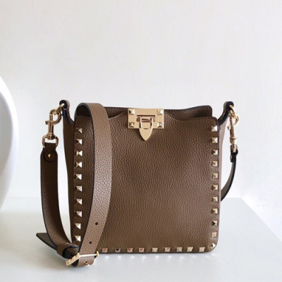 Valentino 2019 Leather Rockstud Spike Shoudler Bag,20CM - 발렌티노 2019 레더 락스터드 스파이크 숄더백,VTB0235,20CM,브라운