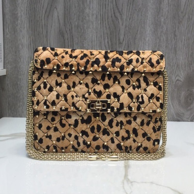 Valentino 2019 Fur Rockstud Spike MediumTote Shoudler Bag,24CM - 발렌티노 2019 퍼 락스터드 스파이크 미듐 토트 숄더백,VTB0404,24CM,연브라운(호피)