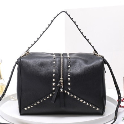 Valentino 2019  Leather Ruckstud Tote Shoudler Bag,28CM - 발렌티노 2019 레더 락스터드 토트 숄더백,VTB0412,28CM,블랙