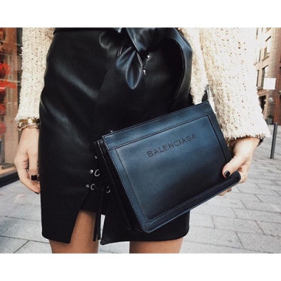 Balenciaga 2019 Leather Shoulder Cross Bag,26CM - 발렌시아가 2019 레더 숄더 크로스백,BGB0170,26CM,블랙