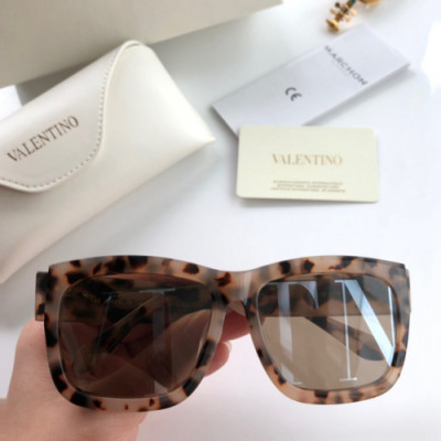 [트렌디]Valentino 2019 Mm/Wm Retro Rockstud Acrylic Frame Eyewear - 발렌티노 남자 레트로 락스터드 아크릴 프레임 선글라스 Val0197x.Size(57-18-149).5컬러