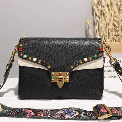 Valentino 2019 Leather Shoudler Bag,23CM - 발렌티노 2019 여성용 레더 숄더백 ,VTB0505,23CM,블랙