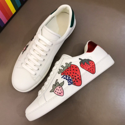 Gucci 2019 Couple Strawberry Printing Leather Sneakers - 구찌 커플 딸기 프린팅 레더 스니커즈 Guc01089x.Size(225 - 270).화이트