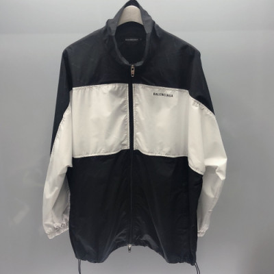 Balenciaga 2018 Mens Logo Printing Windproof Jacket - 발렌시아가 로고 프린팅 바람막이 자켓 Bal0204x.Size(s - xl).블랙