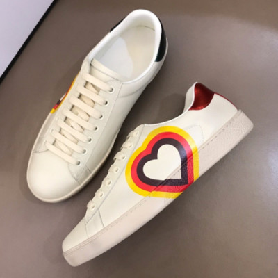 Gucci 2019 Mens GG Logo Leather Sneakers - 구찌 남성 GG로고 레더 스니커즈 Guc01159x.Size(240 - 275).화이트