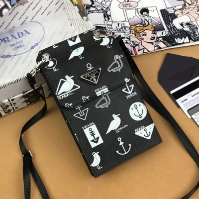 Prada 2019 Leather Shoulder Bag / Phone Bag ,19CM - 프라다 2019 레더 남여공용 숄더백 / 폰백,PRAB0033,19CM,블랙