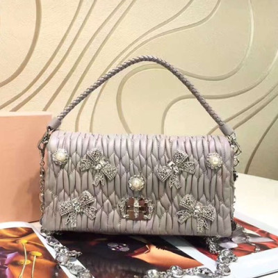 MiuMiu 2019 Matelasse Crystal Tote Shoulder Cross Bag,22cm - 미우미우 2019 마틀라세 크리스탈 토트 숄더 크로스백,5BD417, MIUB0063 , 22cm,그레이