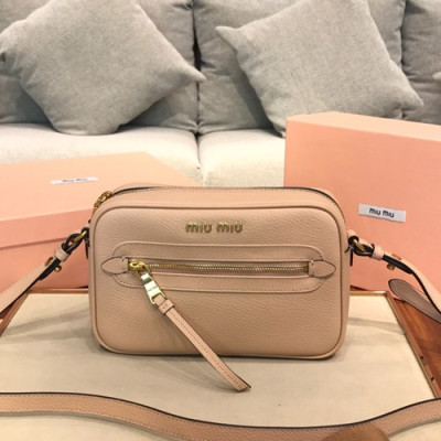 MiuMiu 2019 Camera Shoulder Cross Bag,23cm - 미우미우 2019 카메라 숄더 크로스백,5BH116 , MIUB0128 , 23cm,베이지핑크