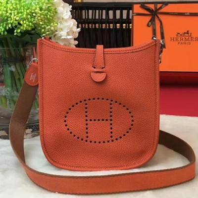 Hermes Evelyne Togo Leather Mini Shoulder Bag,17cm - 에르메스 에블린 토고 레더 여성용 미니 숄더백 HERB0711,17cm,오렌지