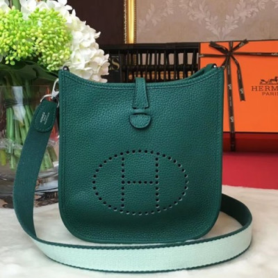 Hermes Evelyne Togo Leather Mini Shoulder Bag,17cm - 에르메스 에블린 토고 레더 여성용 미니 숄더백 HERB0720,17cm,다크그린