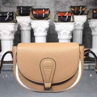 Fendi 2019 Shoulder Cross Bag ,21CM - 펜디 2019 여성용 숄더 크로스백  FENB0401,21CM,베이지