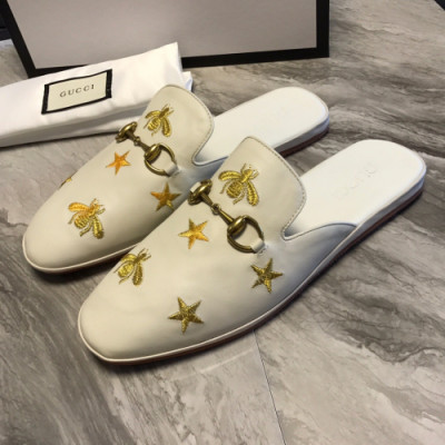 Gucci 2019 Mens Horsbit Embroidery Blopper-mule - 구찌 남성 홀스빗 자수 블로퍼뮬 Guc01188x.Size(245 -  275).화이트